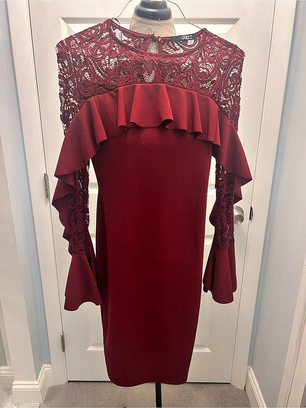 QUIZ Burgundy Lace Ruffle Mini Dress Size 0-2 Like New